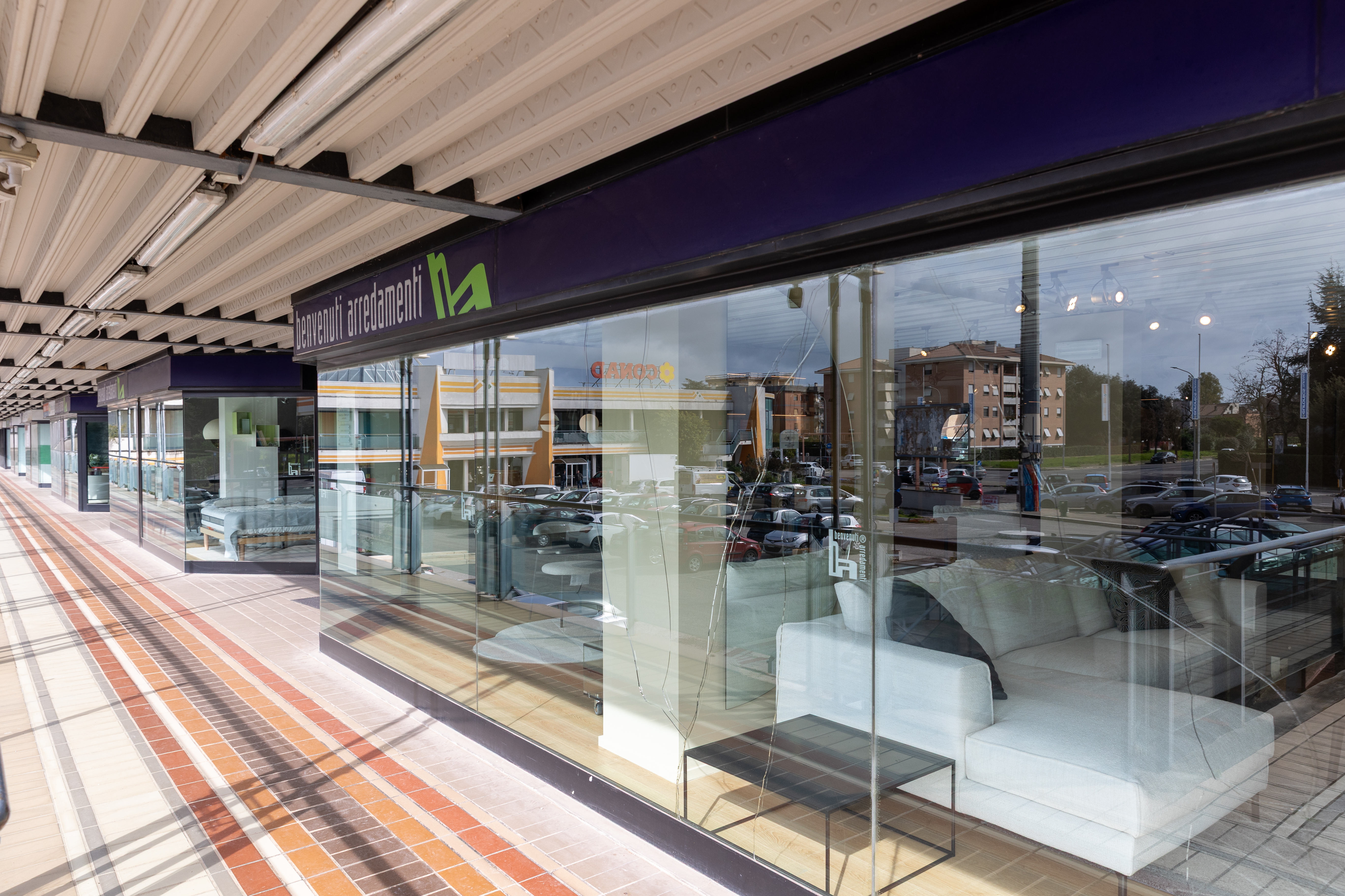 Locale Commerciale/Industriale